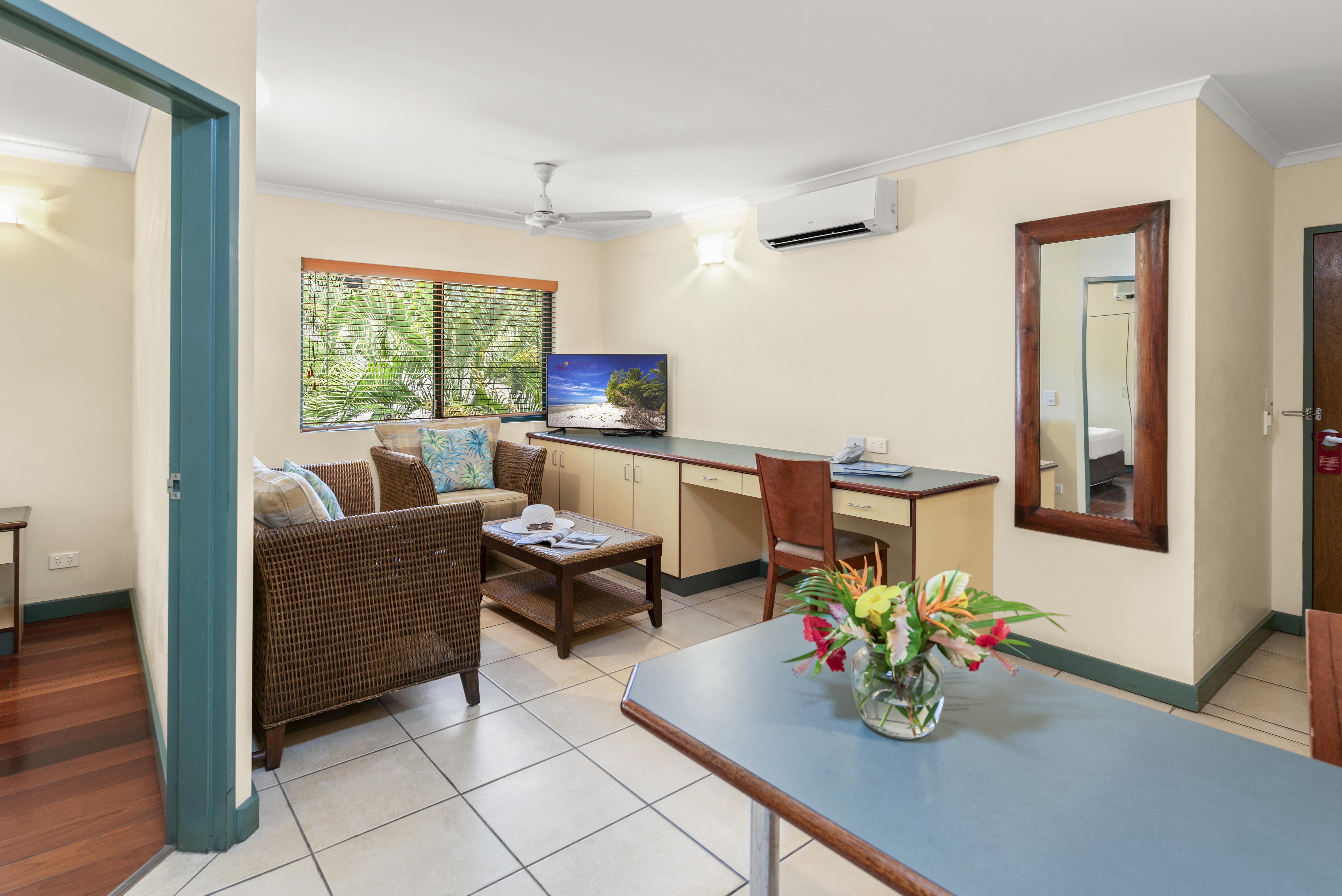 Bay Village Tropical Retreat&apartamentos Cairns Exterior foto